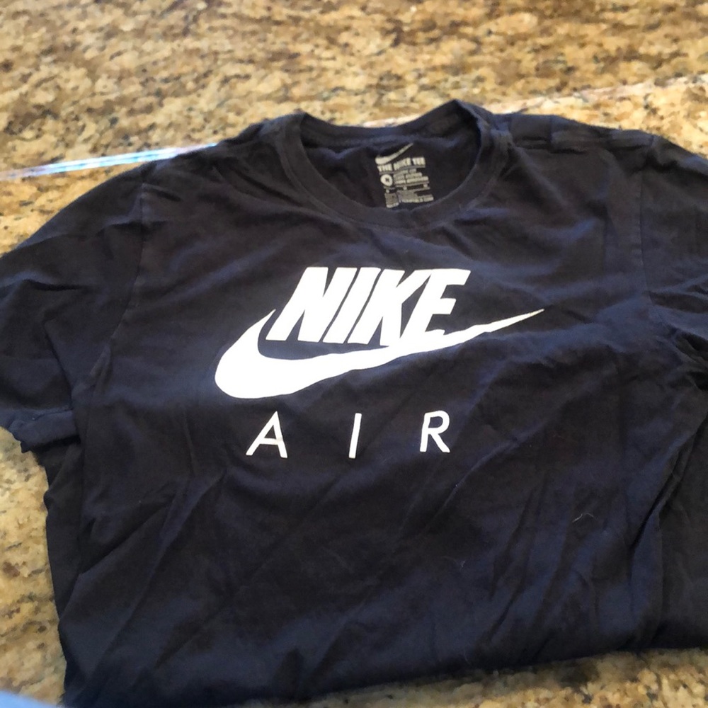 Nike tshirt